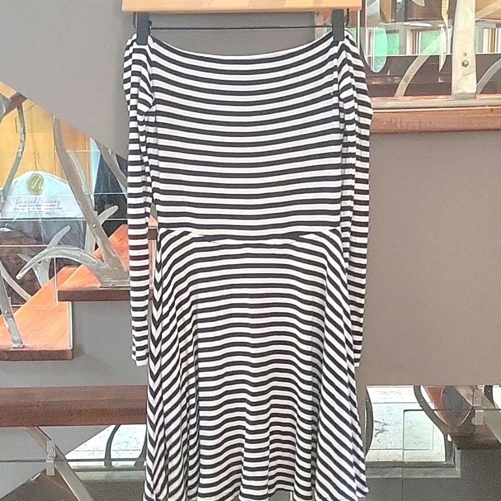 Off the shoulder dress. Lovers and Friends